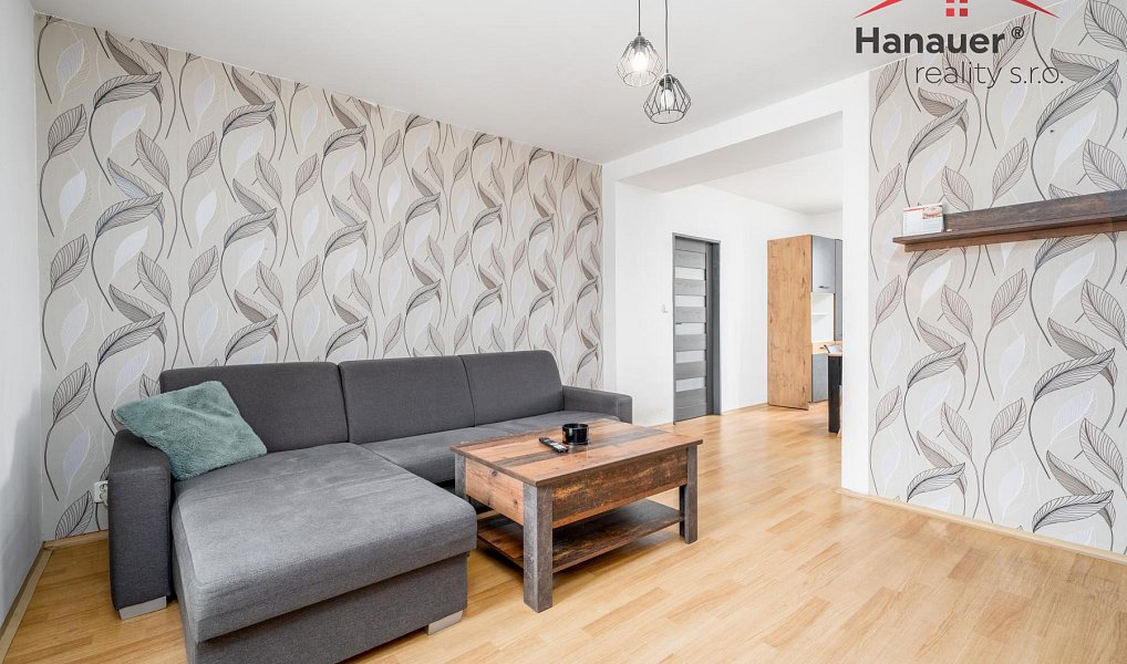 Prodej domu 488 m² s pozemkem 4 528 m², Hostomice – náhled fotky 4