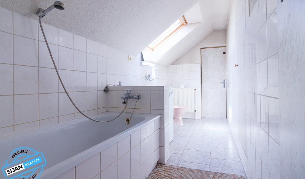 Prodej domu 205 m² s pozemkem 2 064 m², Rýmařov – náhled fotky 20