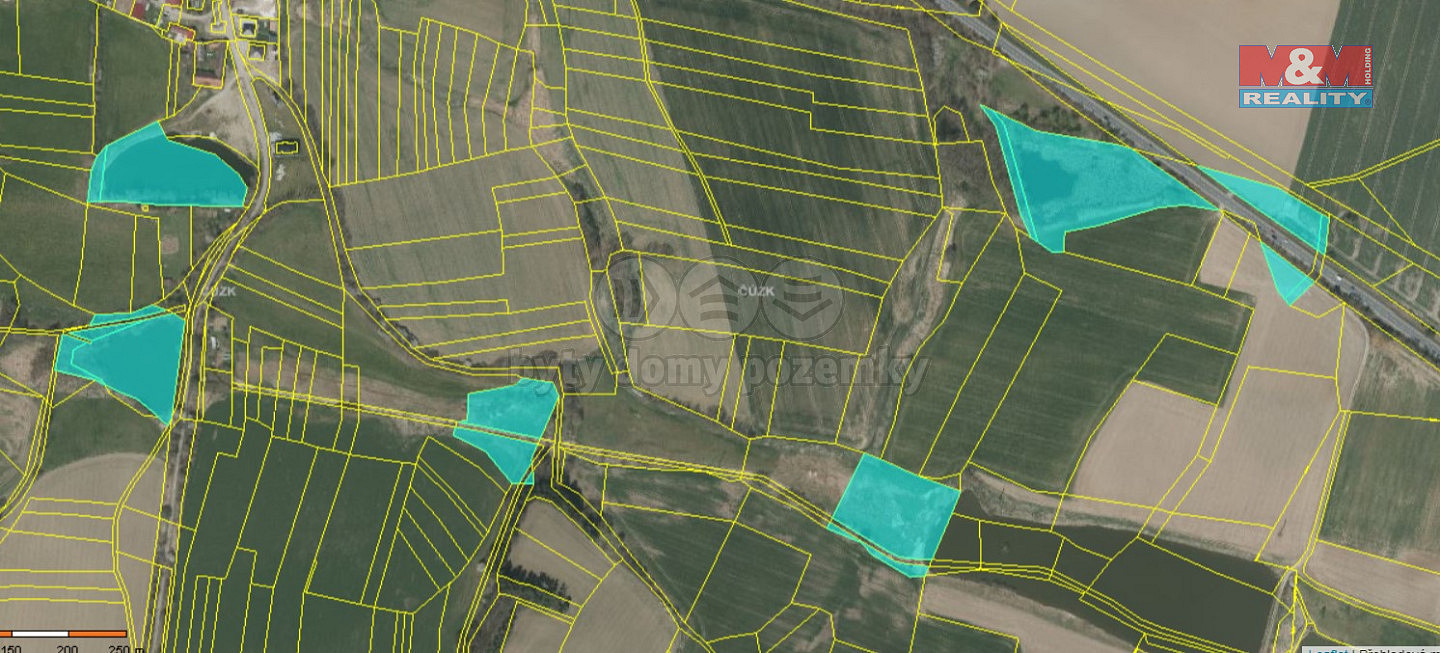 Prodej pozemku 18 000 m²