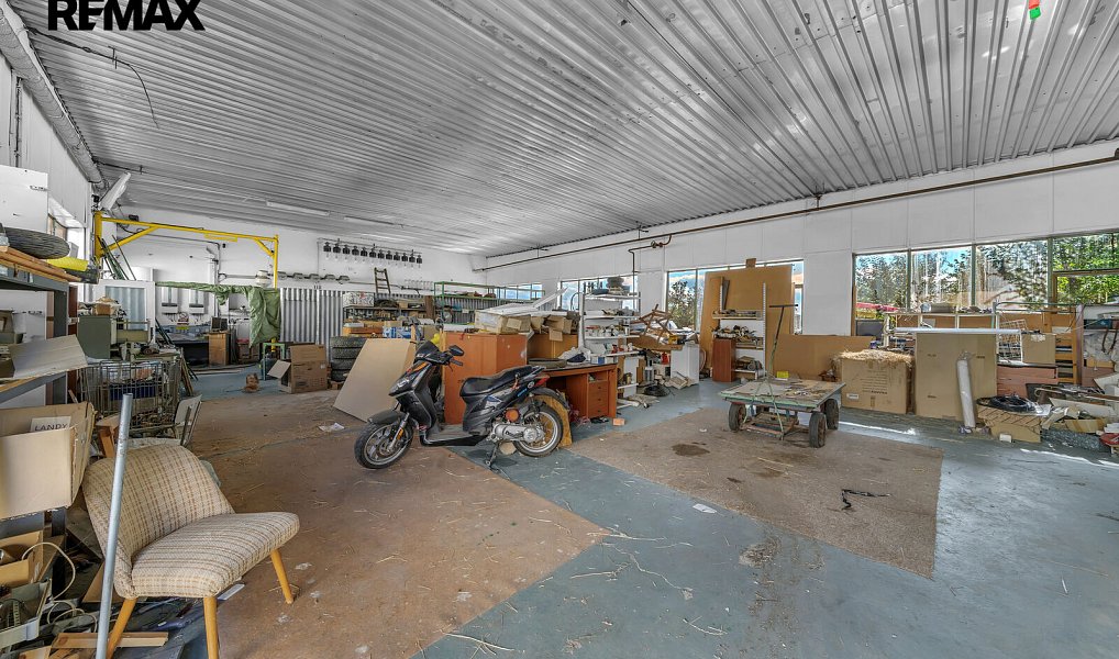 Prodej výrobních prostor 746 m², Štětí – náhled fotky 11