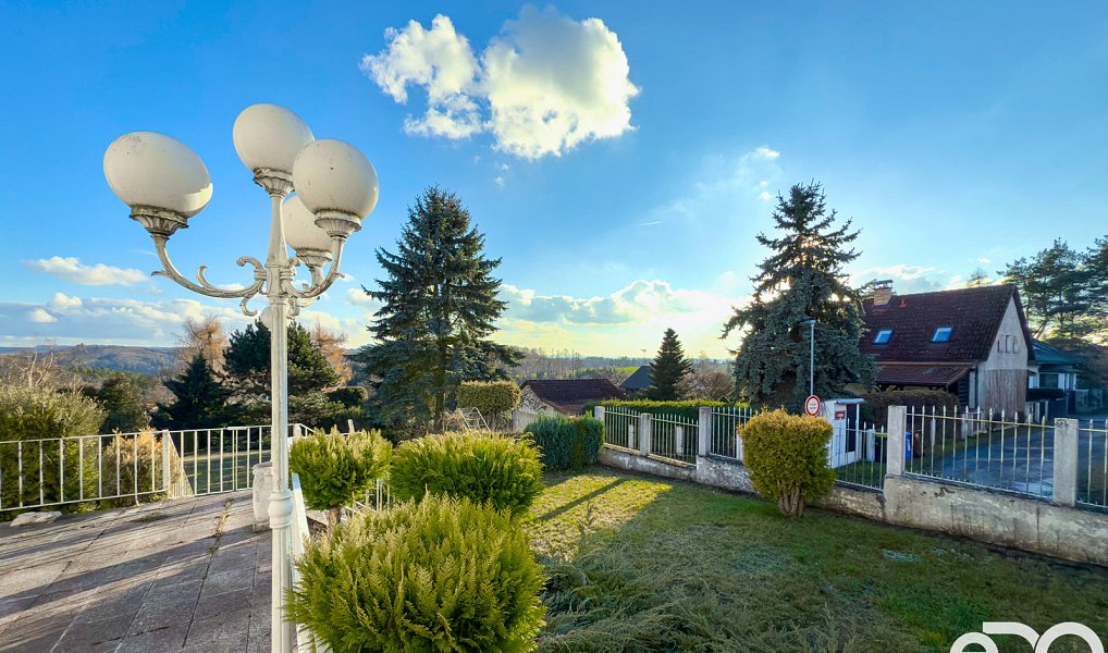 Prodej domu 388 m² s pozemkem 1 730 m², Senohraby – náhled fotky 5
