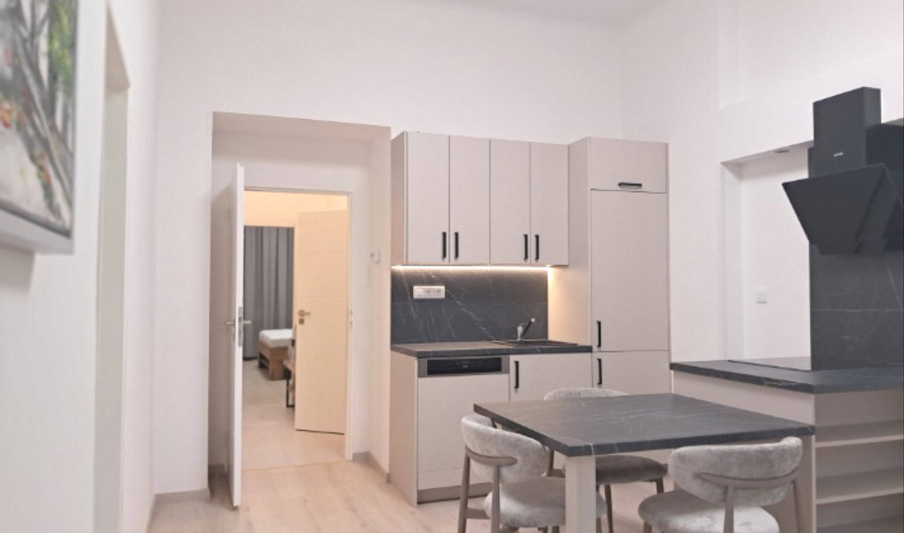 Pronájem bytu 3+kk 65 m², Praha – náhled fotky 2