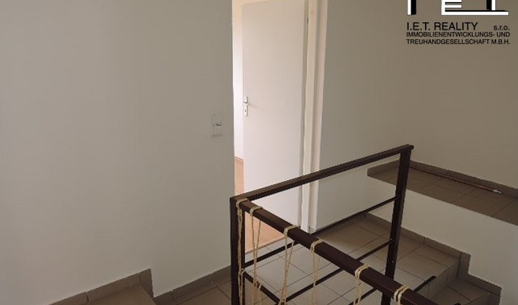 Prodej domu 120 m² s pozemkem 330 m², Praha – náhled fotky 40