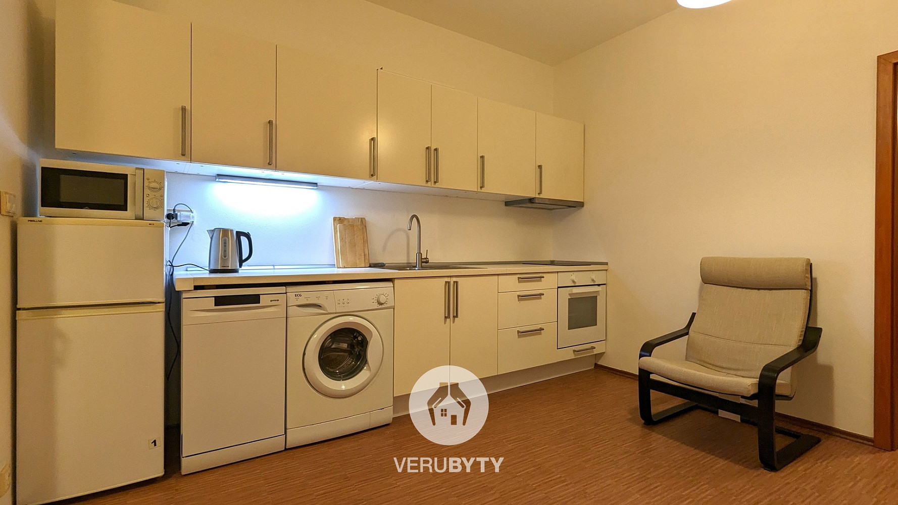 Pronájem bytu 2+kk 40 m²