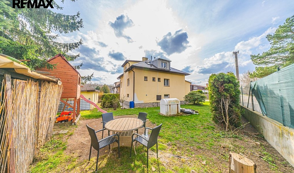 Prodej domu 227 m² s pozemkem 695 m², Říčany – náhled fotky 31
