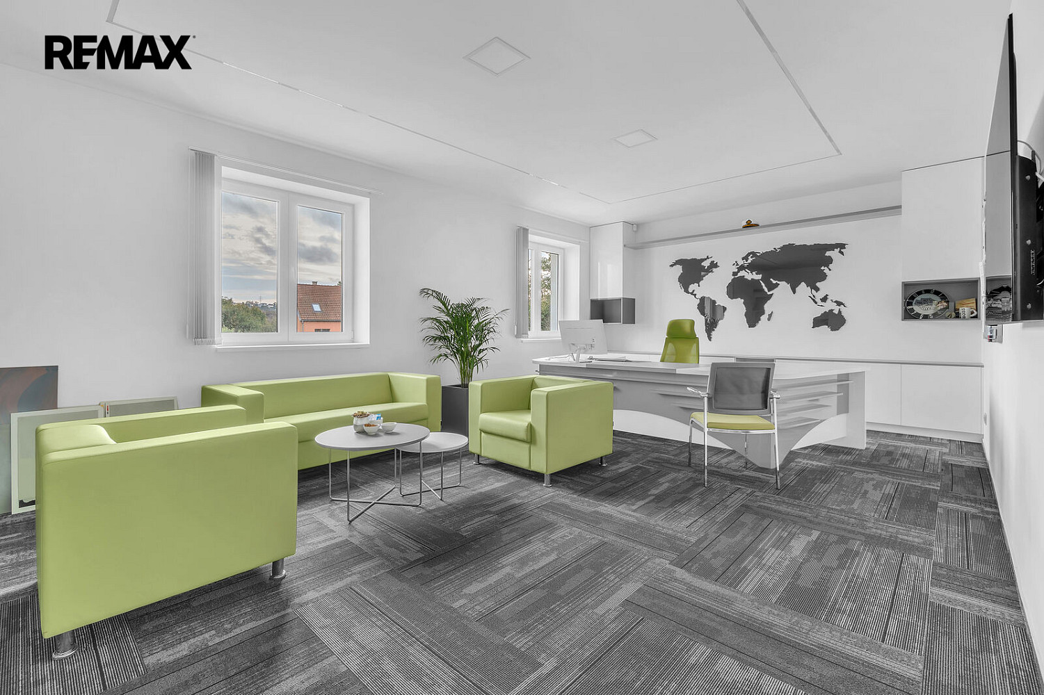 Prodej komerčního objektu (jiného typu) 492 m²