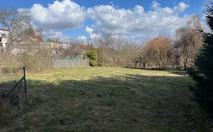 Prodej stavebního pozemku 808 m², Na plácku, Panenské Břežany, okres Praha-východ