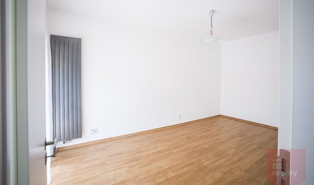 Prodej bytu 2+kk 79 m², Praha – náhled fotky 7