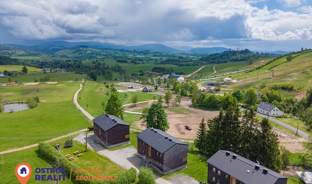 Prodej bytu 2+kk 48 m², Staré Město – náhled fotky 3