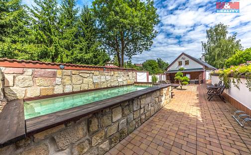 Prodej domu 220 m² s pozemkem 867 m², Nová Paka - Štikov, okres Jičín