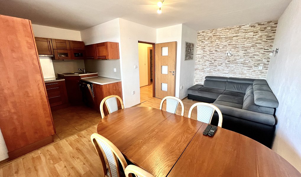 Pronájem bytu 4+kk 111 m², Ivančice – náhled fotky 2