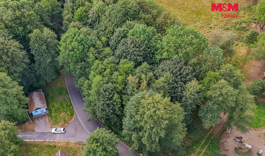 Prodej stavebního pozemku 1 858 m², Březová – náhled fotky 2