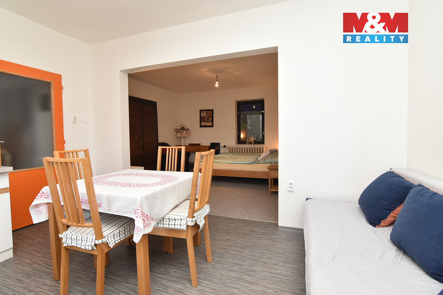 Pronájem bytu 2+kk 40 m² - Widok 4