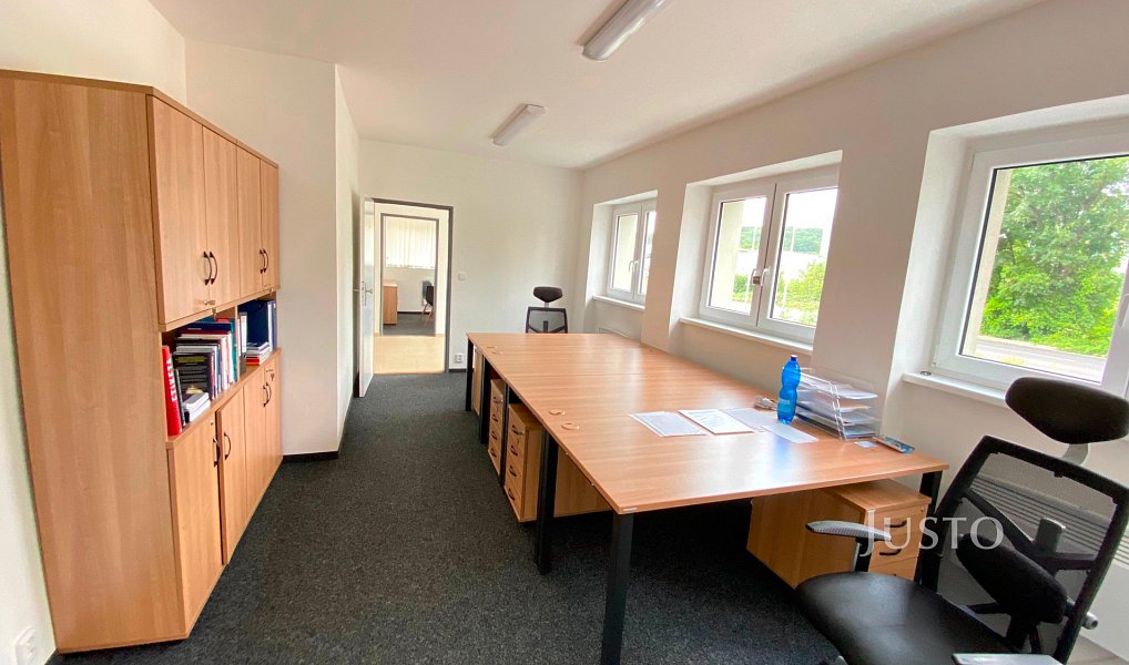 Pronájem obchodních prostor 73 m², Teplice – náhled fotky 4