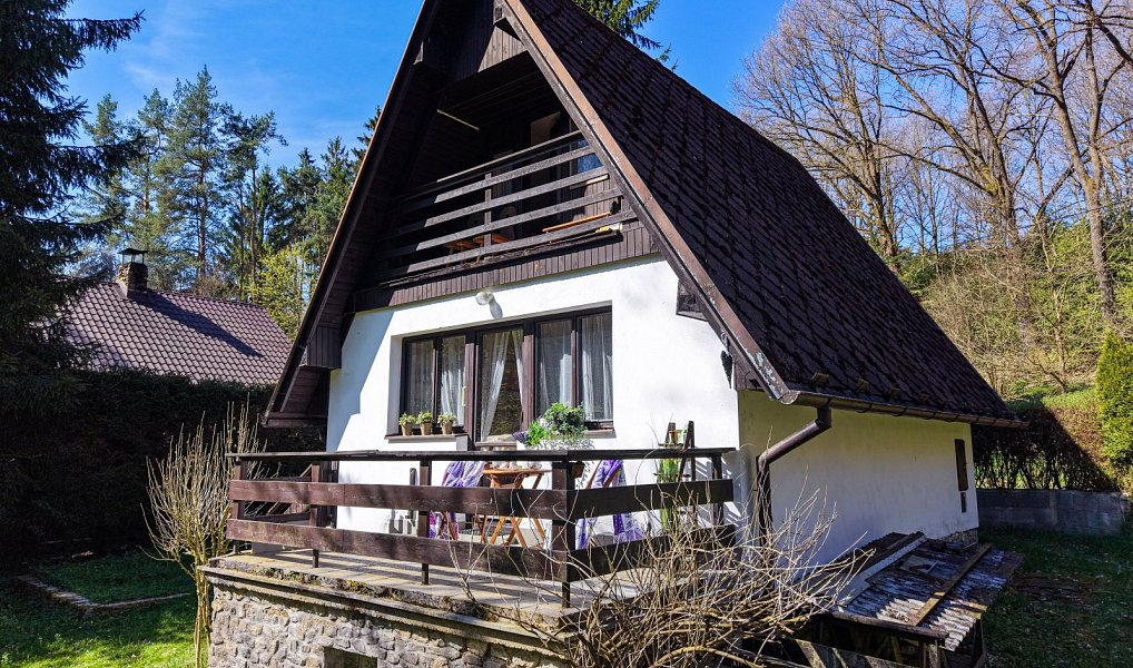 Prodej chaty/chalupy 96 m² s pozemkem 376 m², Římov – náhled fotky 3