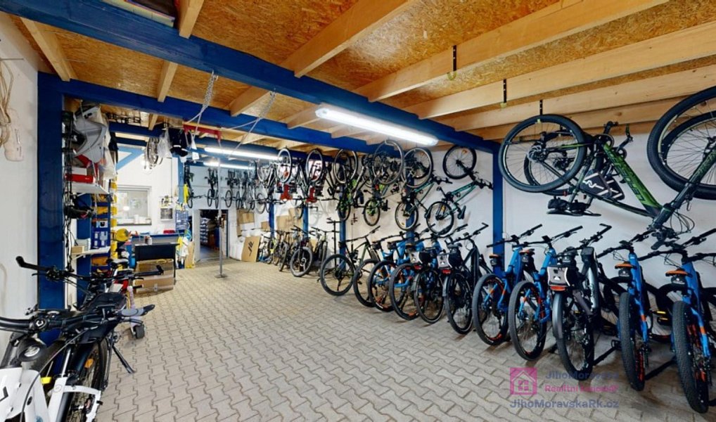 Prodej obchodních prostor 639 m², Březí – náhled fotky 11