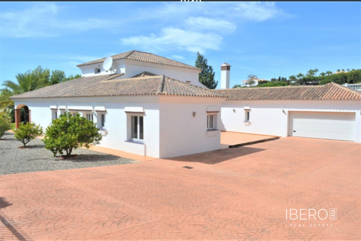 Prodej domu 463 m² s pozemkem 2 197 m²
