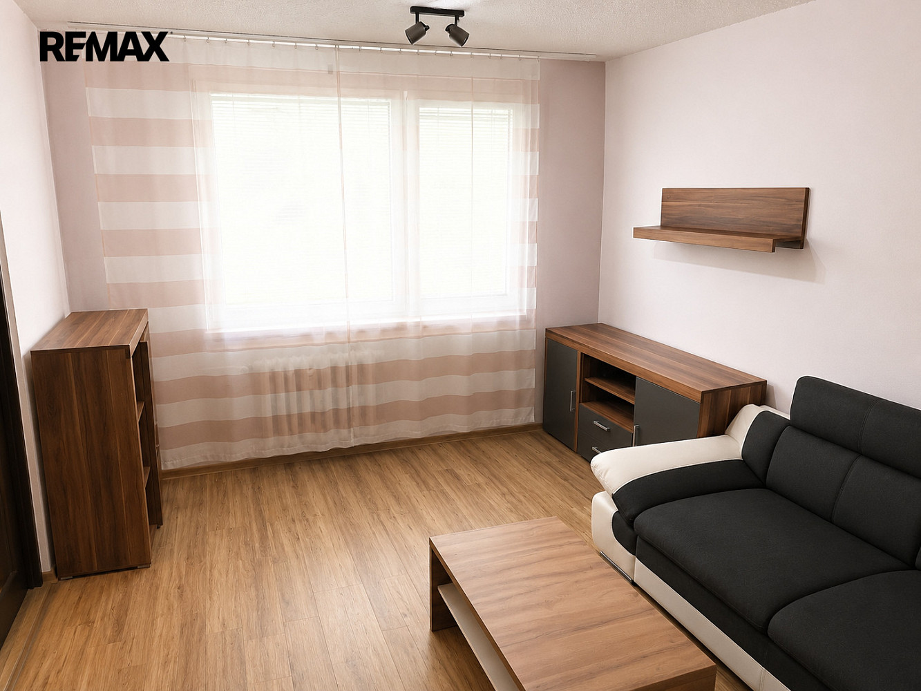 Prodej bytu 2+1 54 m² – fotografie 3