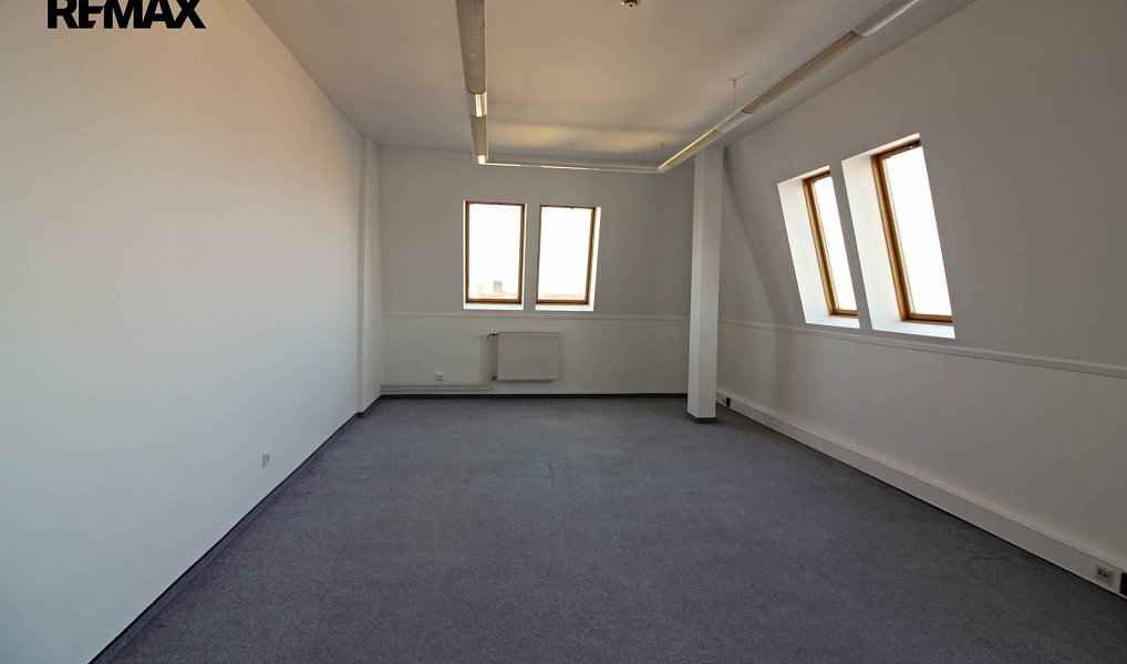 Pronájem kanceláře 25 m², Žatec – náhled fotky 2