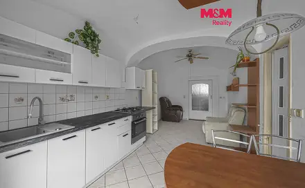 Prodej domu 113 m² s pozemkem 208 m², Třebechovice pod Orebem, okres Hradec Králové