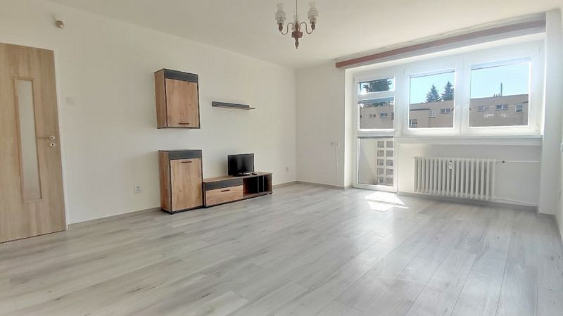 Prodej bytu 2+1 53 m² — photo 2