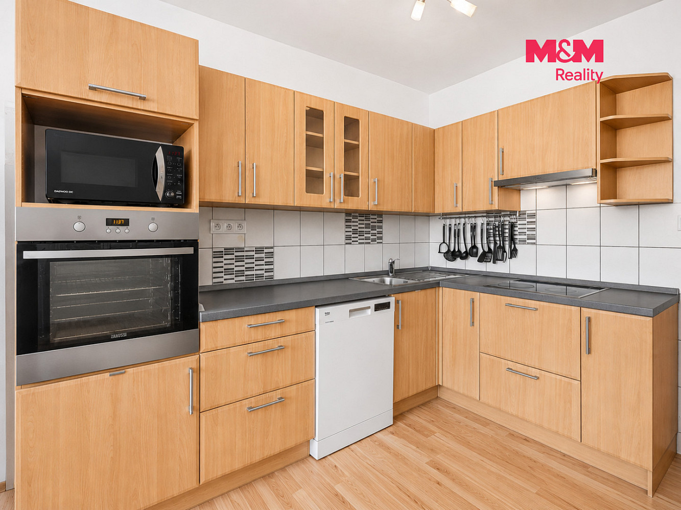 Prodej bytu 3+kk 72 m² – další