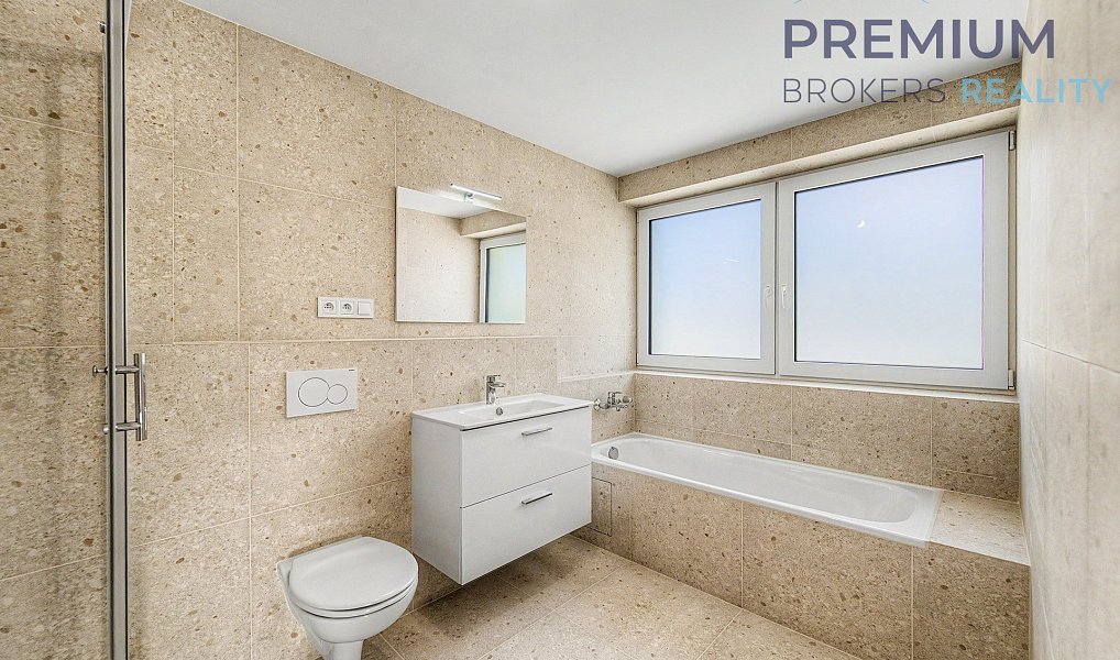 Prodej domu 102 m² s pozemkem 92 m², Nové Strašecí – náhled fotky 24
