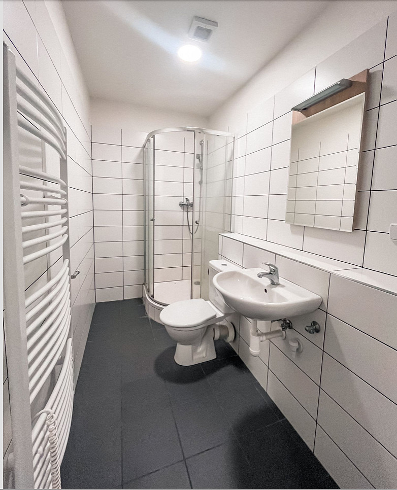 Pronájem bytu 1+kk 38 m² – pohled 6
