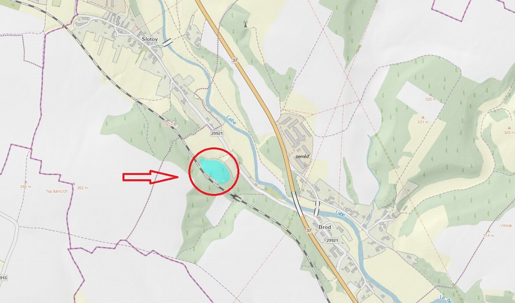 Prodej lesa 11 566 m², Kuks – náhled fotky 9