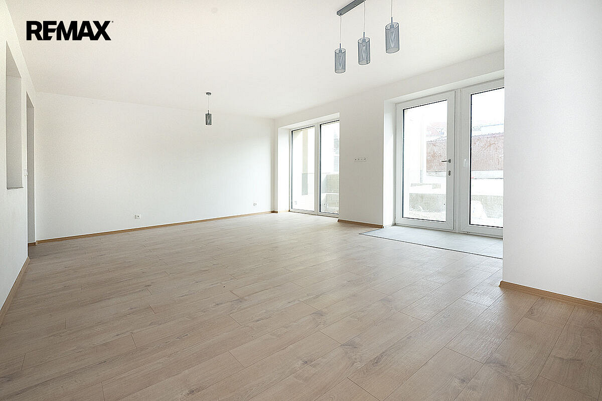Pronájem bytu 3+kk 103 m² – fotografie 5