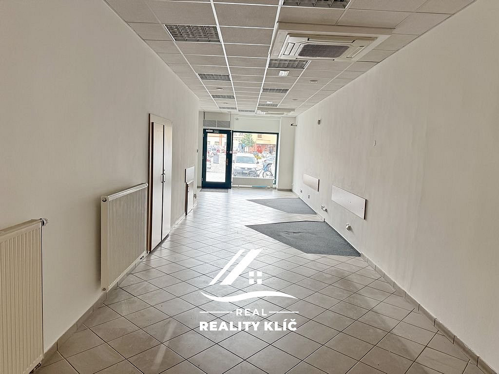 Pronájem obchodních prostor 127 m² – fotografie 3