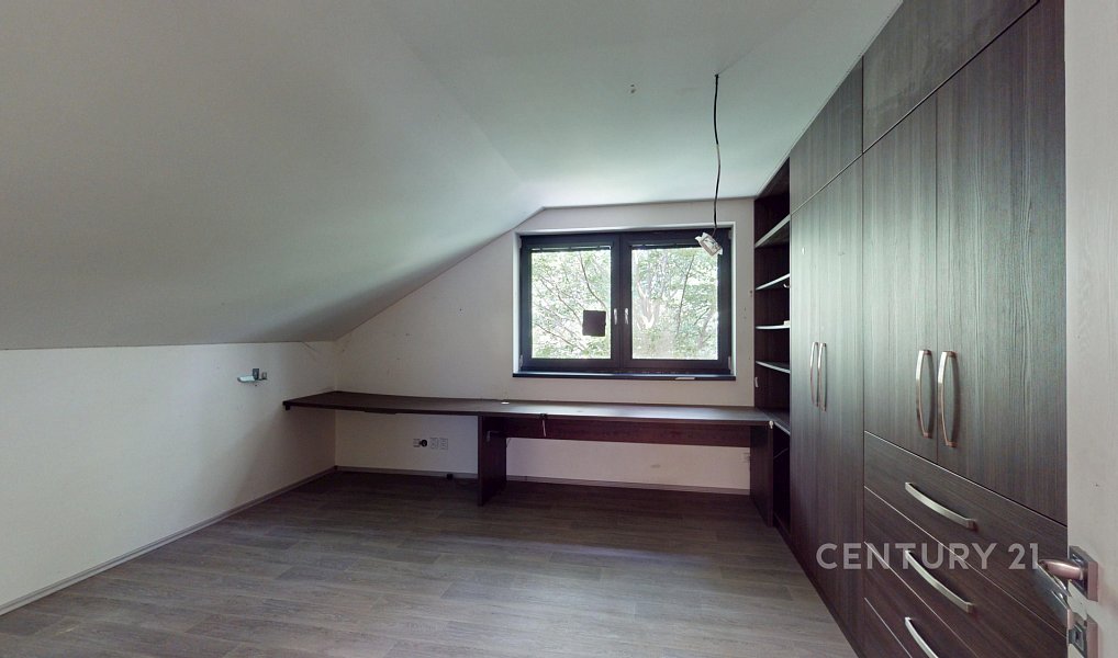 Prodej domu 319 m² s pozemkem 1 499 m², Ivaň – náhled fotky 51