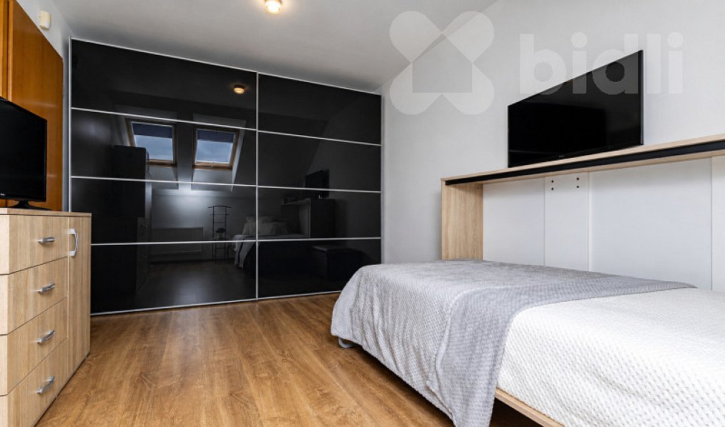 Prodej domu 141 m² s pozemkem 274 m², Zlonín – náhled fotky 6