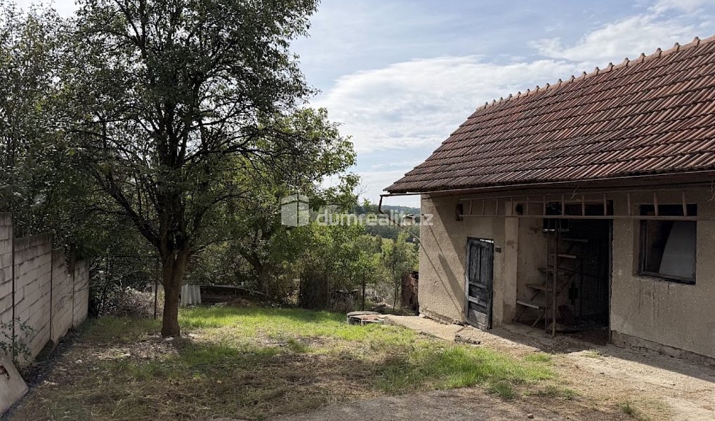 Prodej domu 180 m² s pozemkem 1 137 m², Svárov – náhled fotky 15