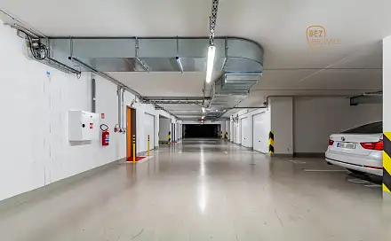 Parkovací stání k pronájmu na Praze 5- Zličín, U Radosti, Praha 5 - Třebonice