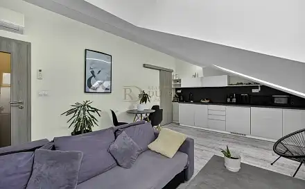 Pronájem bytu 2+kk 44 m²