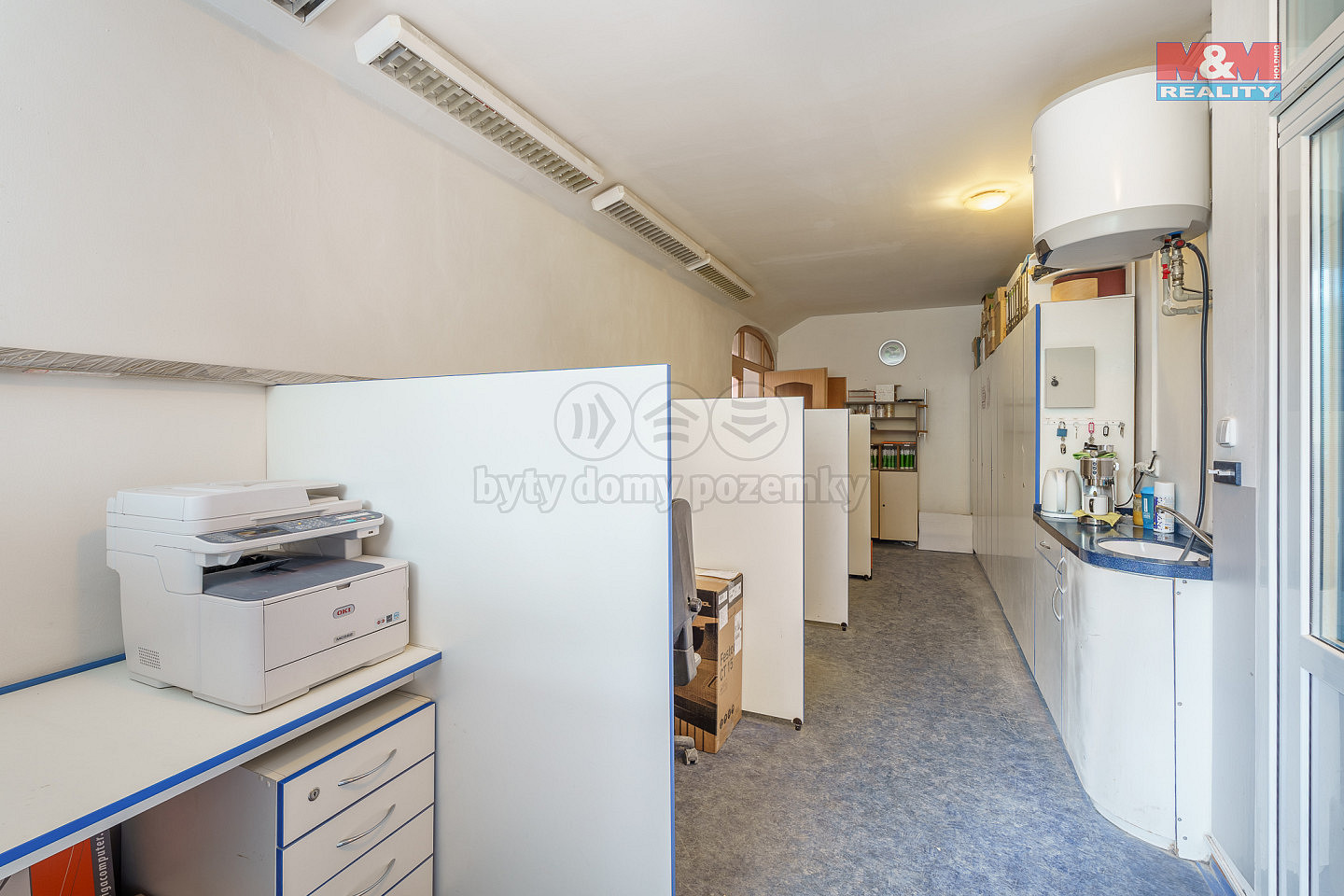 Prodej výrobních prostor 2 100 m² — photo 3