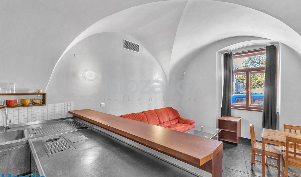 Pronájem bytu 2+kk 80 m², Litomyšl – náhled fotky 13