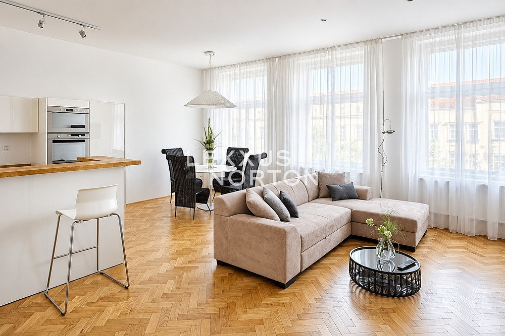 Pronájem bytu 3+kk 100 m²