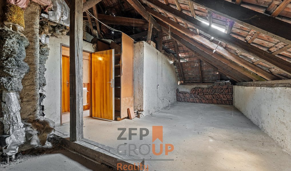 Prodej domu 165 m² s pozemkem 596 m², Straškov-Vodochody – náhled fotky 32
