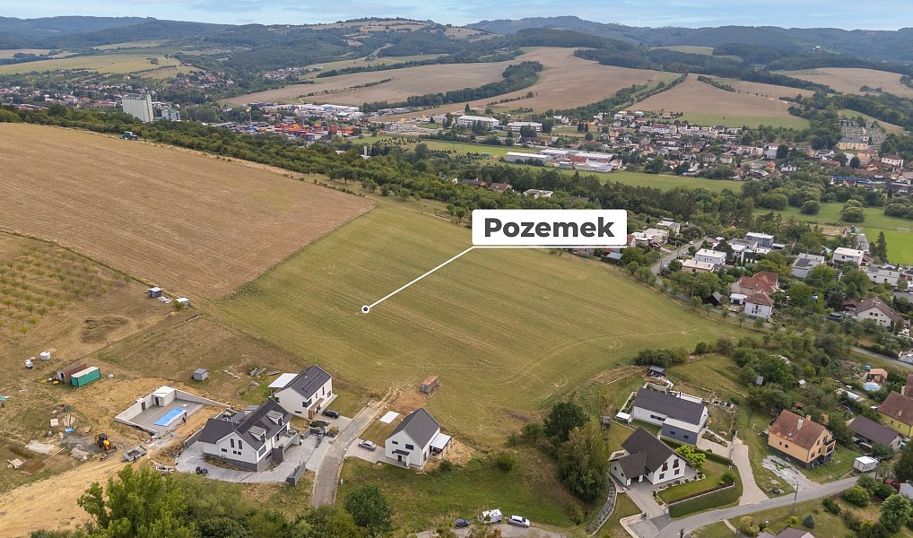 Prodej stavebního pozemku 1 187 m², Zlín – náhled fotky 3