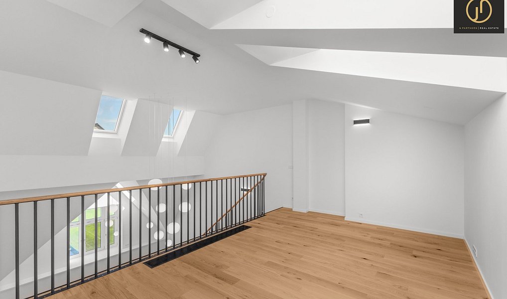 Prodej bytu 4+kk 106 m², Praha – náhled fotky 8