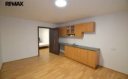 Pronájem bytu 2+kk 42 m², Čelakovského, Olomouc - Černovír