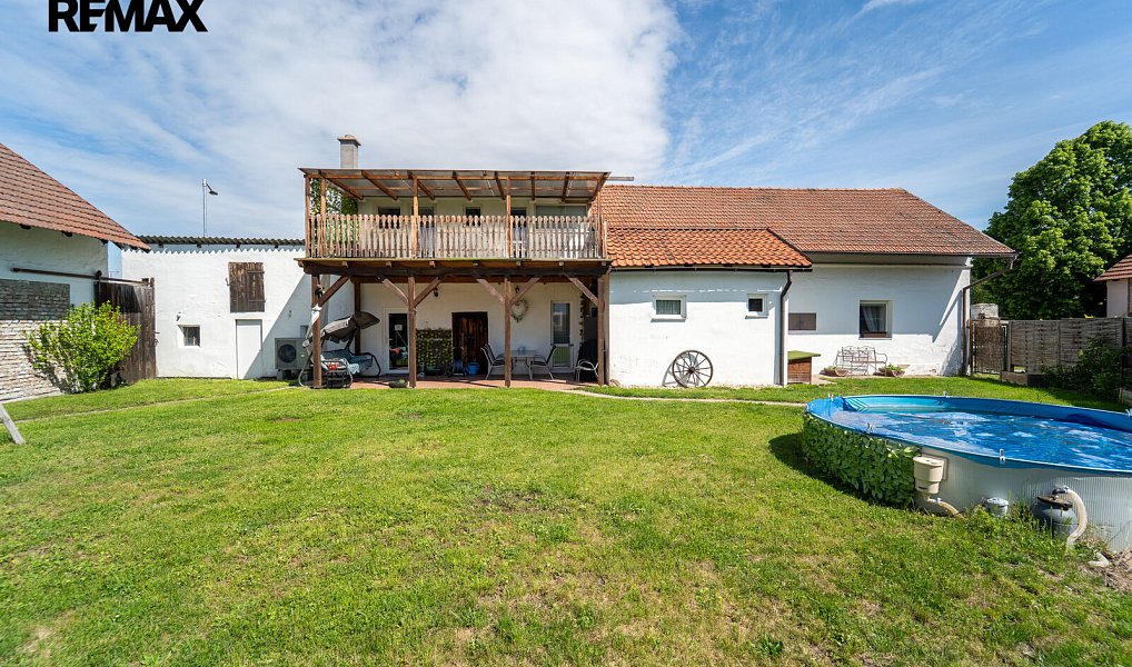 Prodej domu 140 m² s pozemkem 2 563 m², Pečky – náhled fotky 32