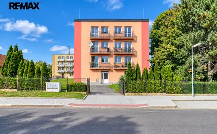 Pronájem bytu 2+kk 36 m², Křečhoř, okres Kolín