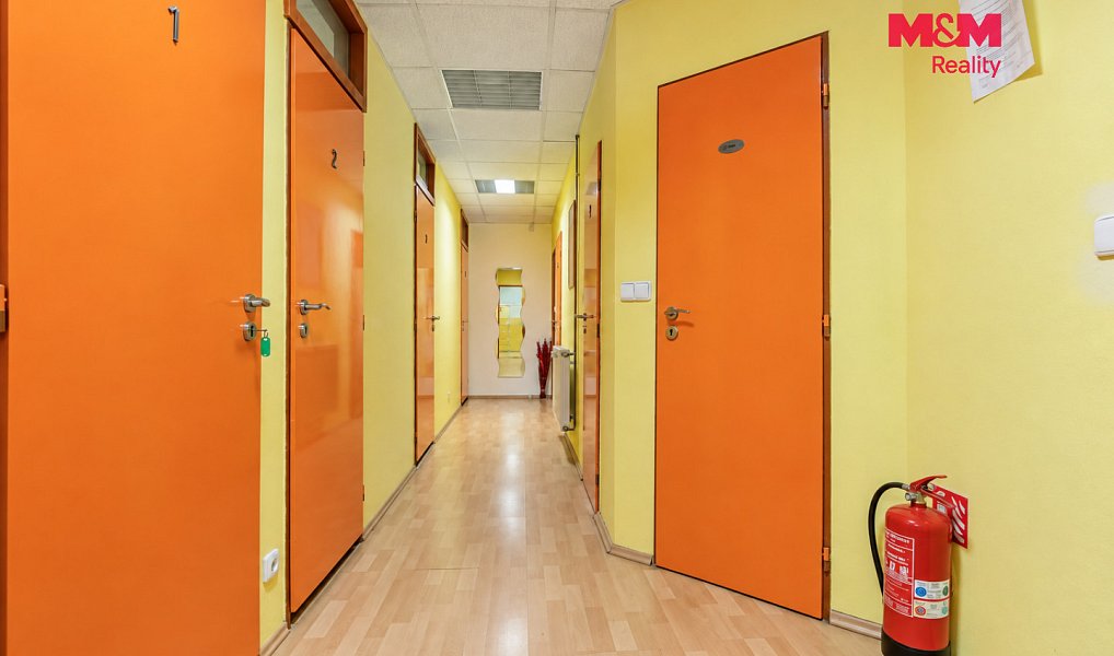 Prodej obchodních prostor 750 m², Otrokovice – náhled fotky 9