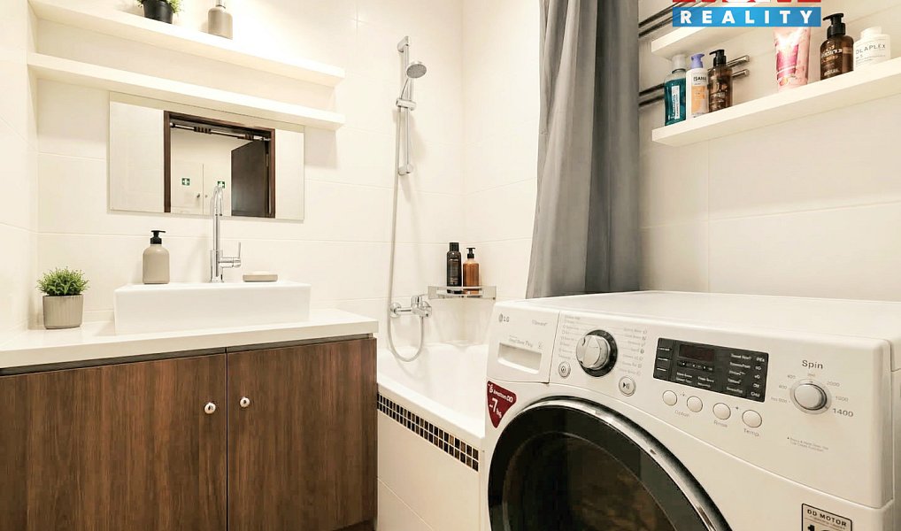 Prodej bytu 3+kk 64 m², Praha – náhled fotky 6