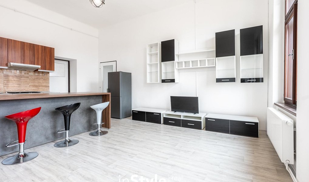 Pronájem bytu 3+kk 67 m², Uherské Hradiště – náhled fotky 3