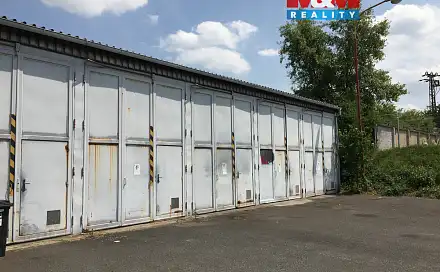 Pronájem skladovacích prostor 120 m², Postoloprtská, Louny