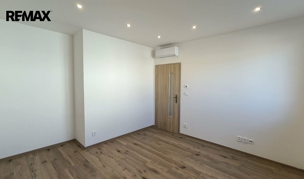 Prodej domu 98 m² s pozemkem 581 m², Vrbice – náhled fotky 17